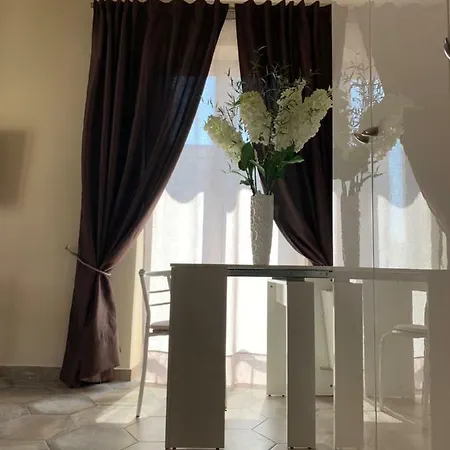 Daire Casa Emi Napoli